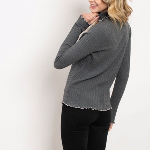 Very J Charcoal Cabbage-Hem Turtleneck Knit Top - Picture 2 of 8